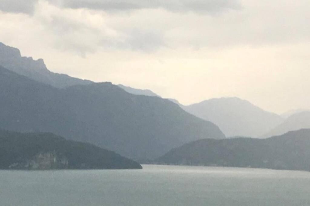 Apt Calme Vue Lac - 2 Chambres - Sauna Annecy Buitenkant foto